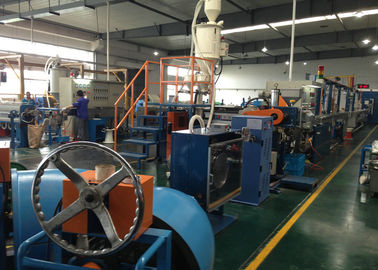 15Kw Plastic Insulating Wire Extruder Machine Screw Dia 60mm With Double Layer Cooling Device