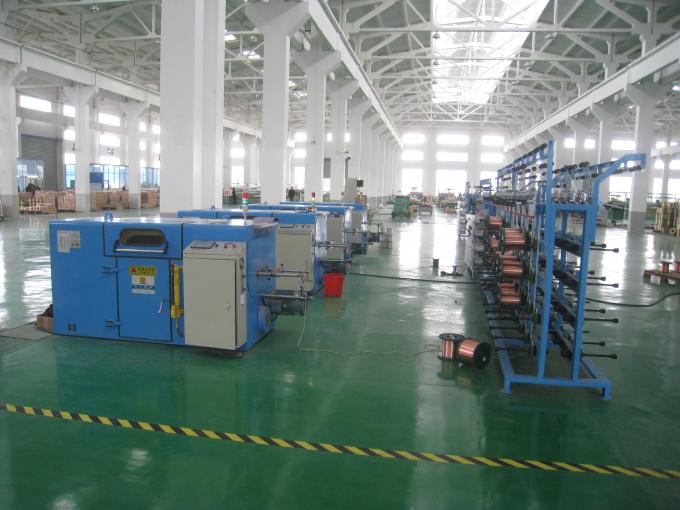 Blue Normal Wire Twisting Machine Double Twist For Bunched Copper Wire Pay Off 0