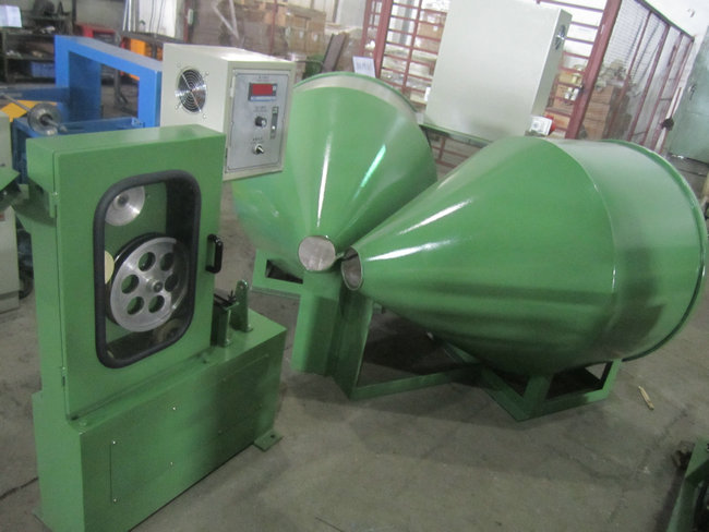 DAHETEC Double Heads 370W AC Current Motive for Non Halogen Plastic Extrusion Line 0