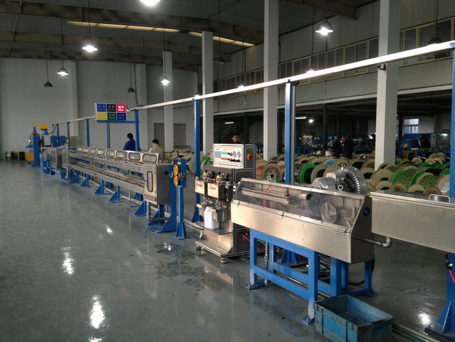 Power Wire Plastic Extrusion Line , 1000mm Pay Off Bobbin With Horizontal Accumulator 1