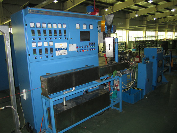 Photovoltaic 50 Cable Extrusion Line Non - Halogen Flame Resistant 1